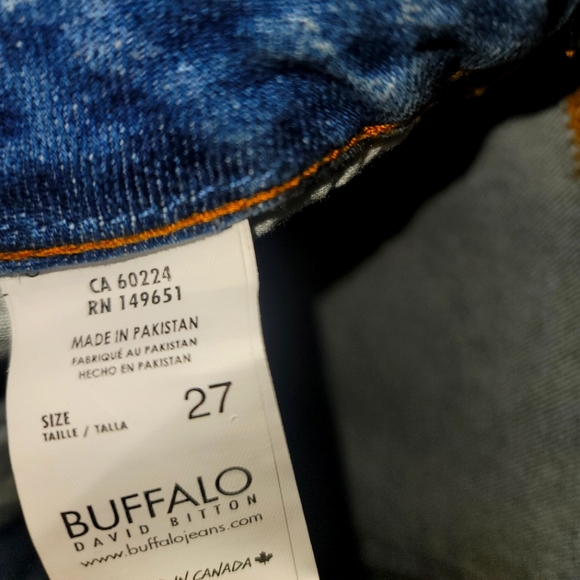 High Rise Jeans - Picture 6 of 6